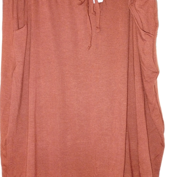 Zenana Outfitters Dresses & Skirts - Zenana Outfitters Rust Midi Skirt Waist 20-22"